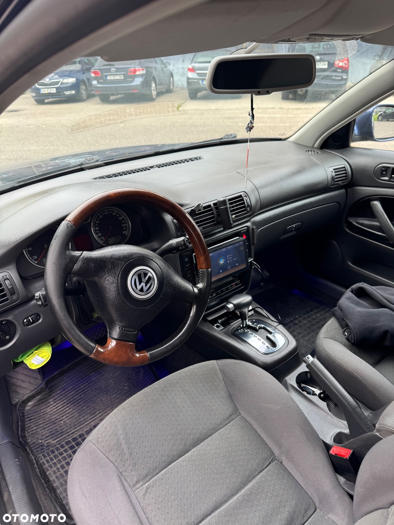 Volkswagen Passat 1.9 TDI Comfortline Tiptr - 10