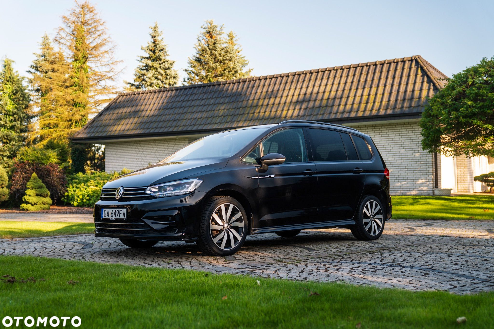 Volkswagen Touran 1.5 TSI EVO Highline DSG - 1