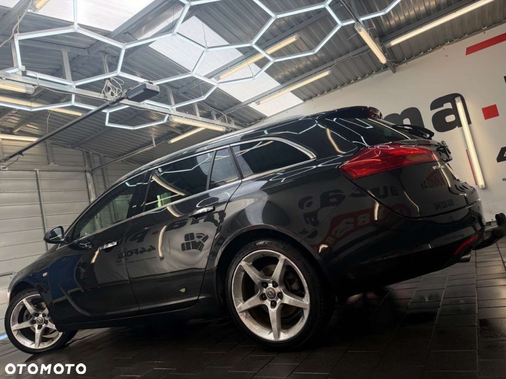 Opel Insignia - 12