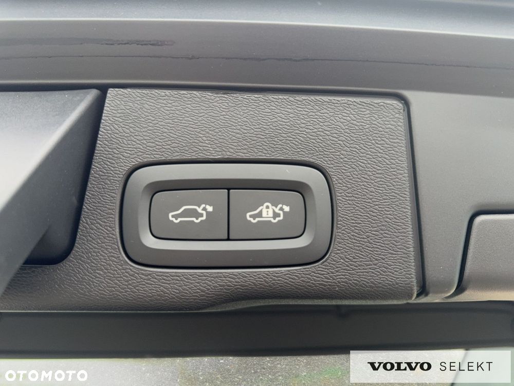 Volvo XC 60 - 25