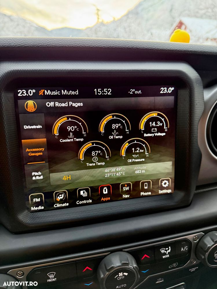 Jeep Wrangler - 37