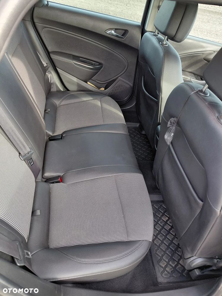 Opel Astra 1.4 T Cosmo - 9