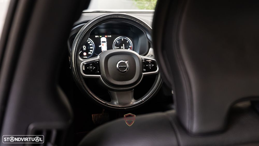 Volvo V90 2.0 B4 Momentum Plus Geartronic - 21