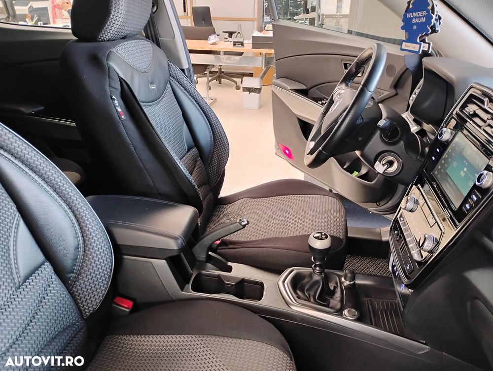 SsangYong Tivoli 1.5 T-GDi 4WD Amber - 12