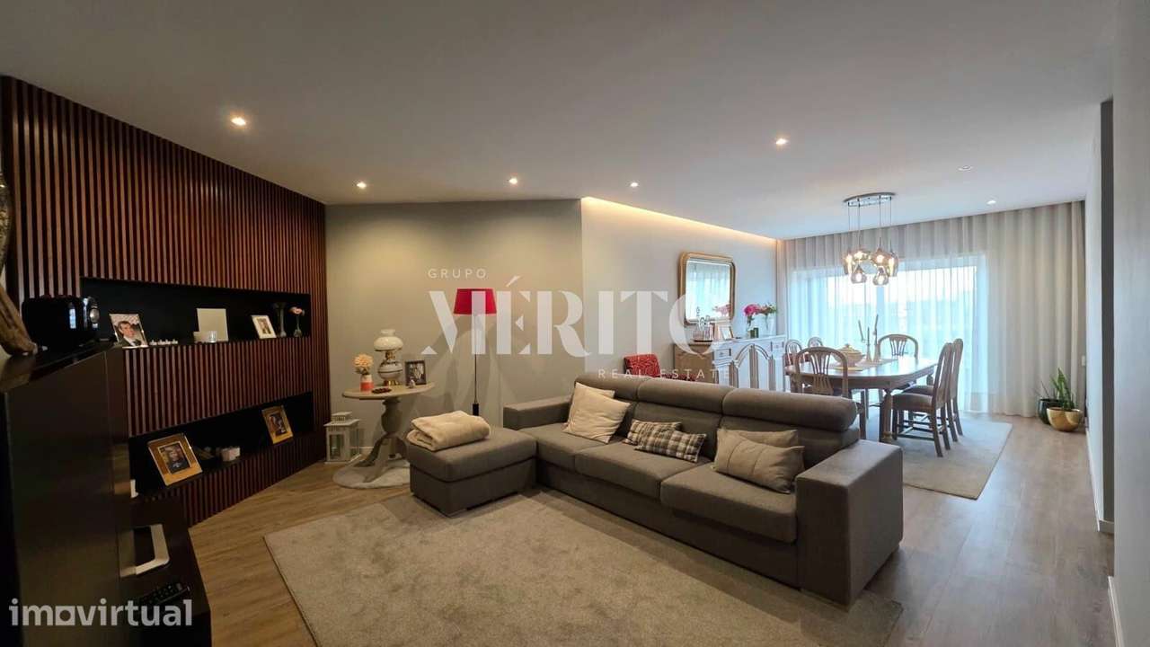Apartamento T2 Renovado em Braga - Grande imagem: 2/26
