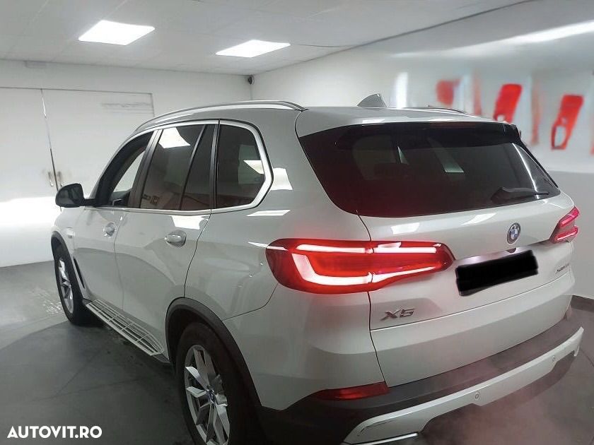 BMW X5 xDrive45e - 4