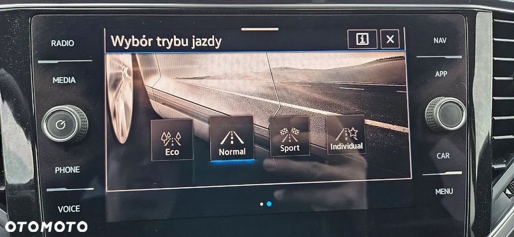 Volkswagen T-Roc 1.5 TSI GPF ACT Premium DSG - 37