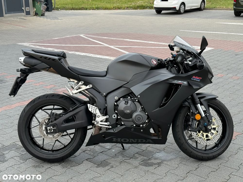 Honda CBR - 1