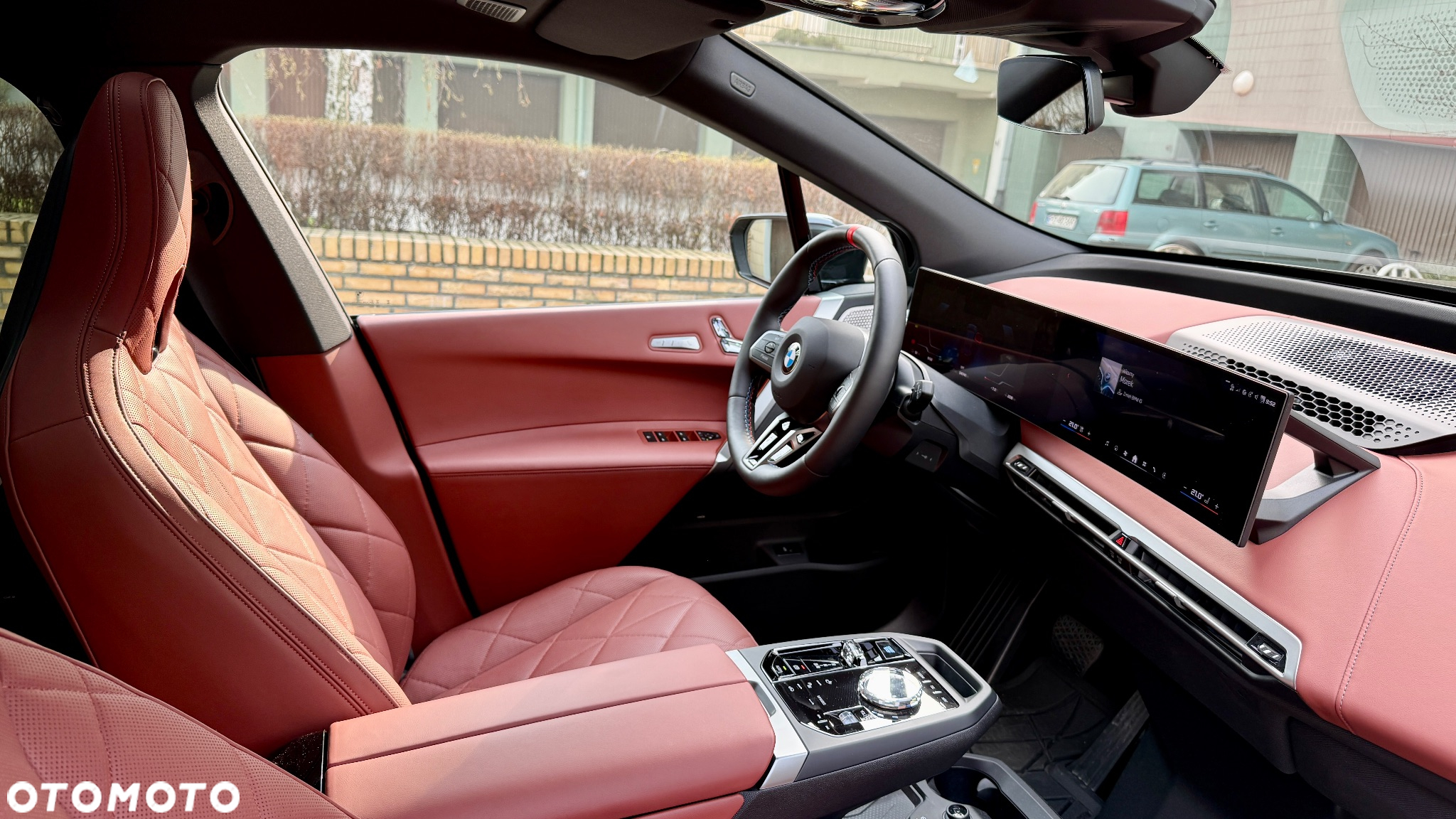 BMW iX - 5
