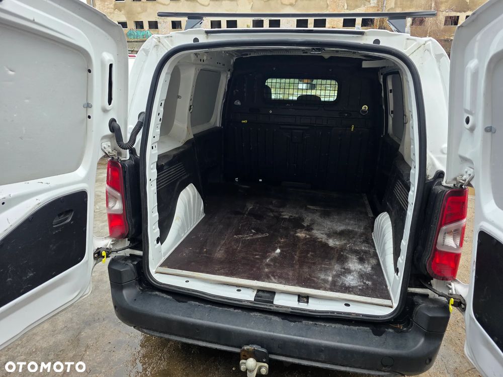 Peugeot Partner - 11