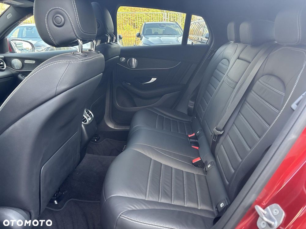 Mercedes-Benz GLC - 23