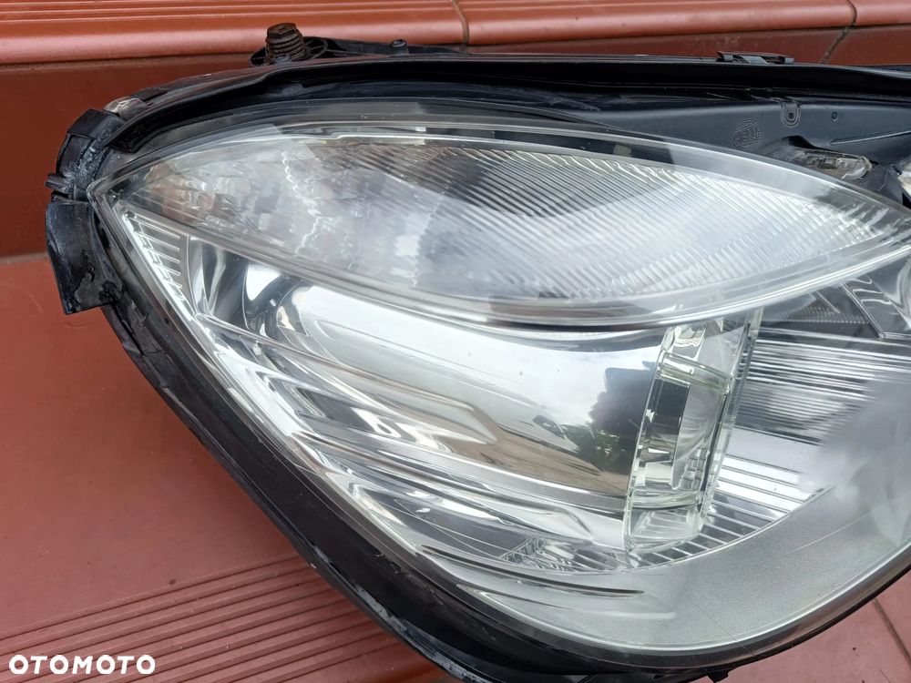 MERCEDES W212 E-KLASA LAMPA PRZÓD PRZEDNIA XENON SKRĘTNY ILS EU - 19