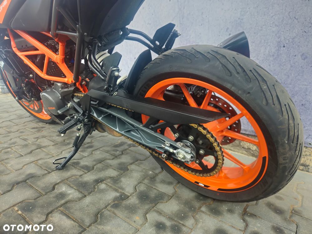 KTM Duke - 16