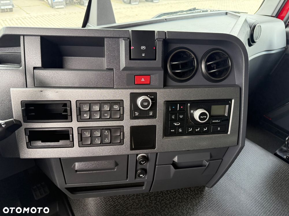 Renault T460 / PEŁNY ADR / SPOILERY / 604 TKM / PTO / Z FRANCJI / STAN BDB / / / - 26