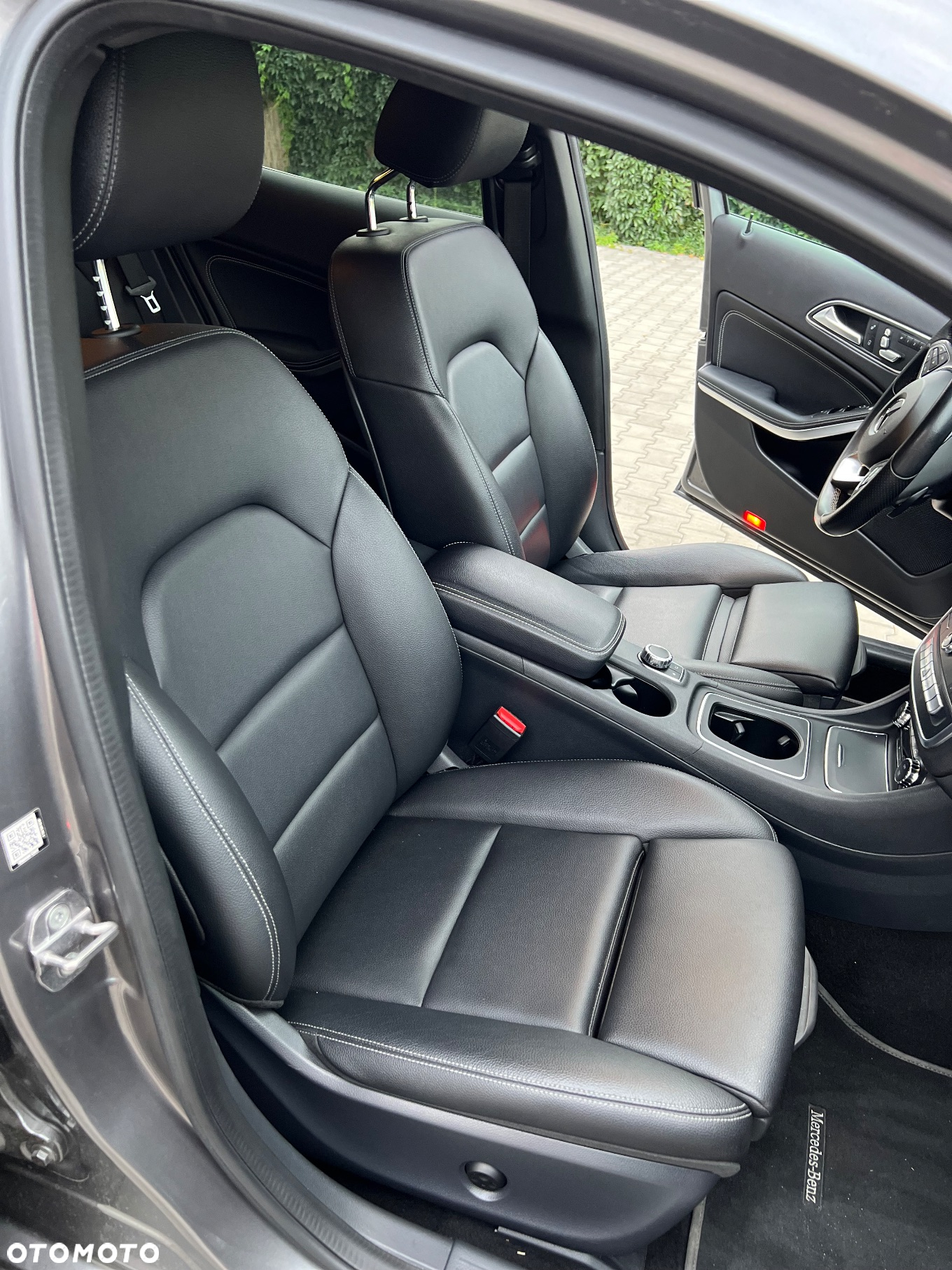Mercedes-Benz GLA 250 7G-DCT AMG Line - 5