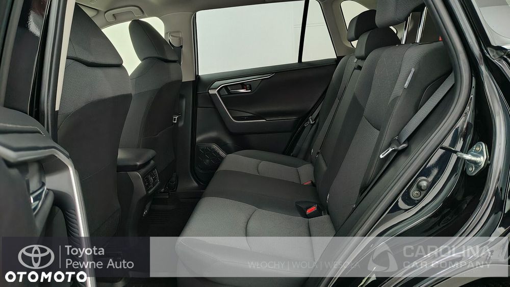 Toyota RAV4 - 16