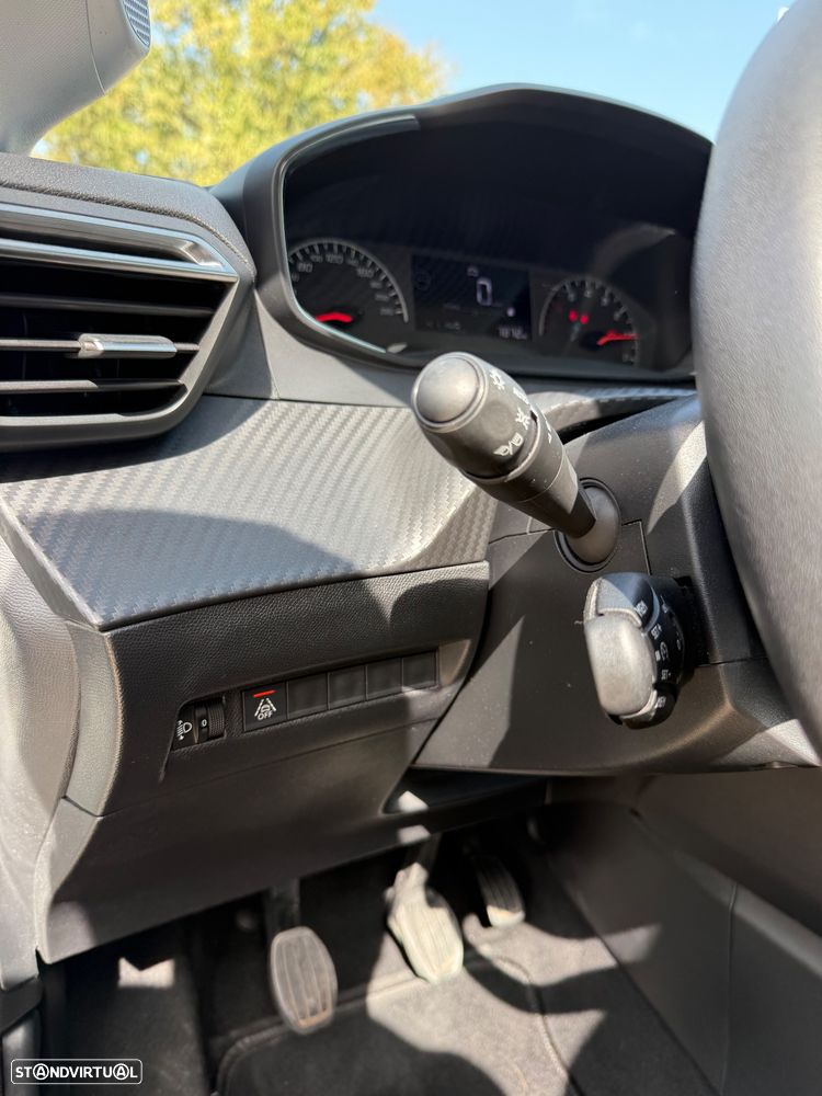 Peugeot 208 1.2 PureTech Active - 19