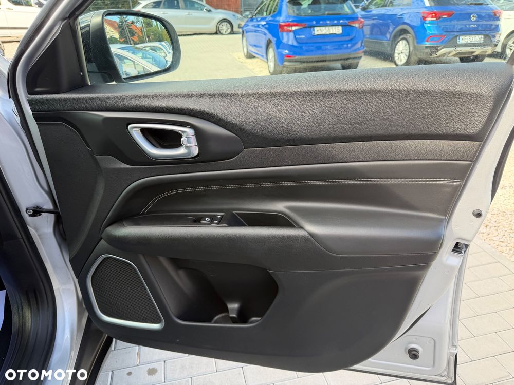 Jeep Compass 1.5 T4 mHEV Limited FWD S&S DCT - 32