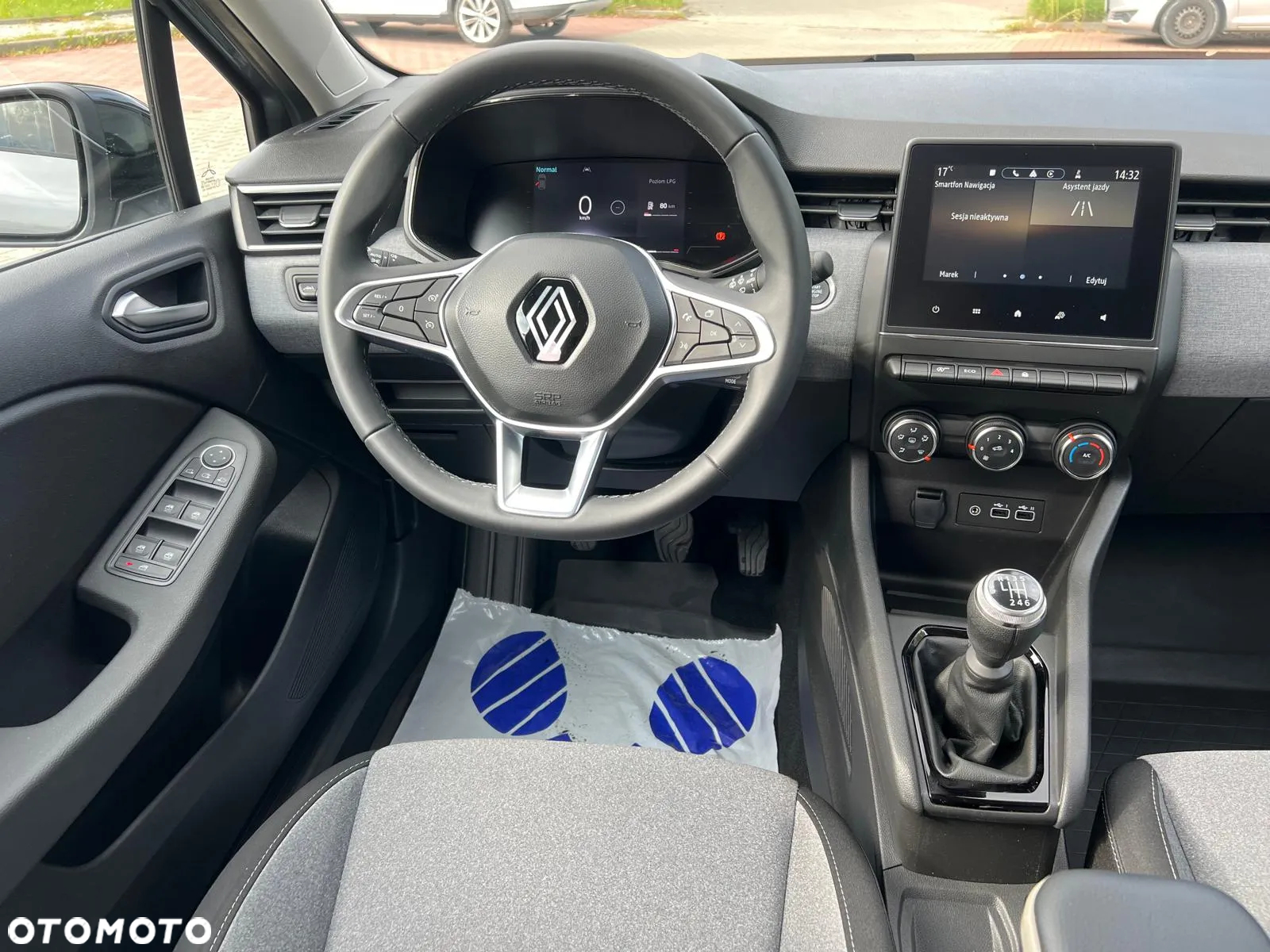 Renault Clio 1.0 TCe Evolution - 18