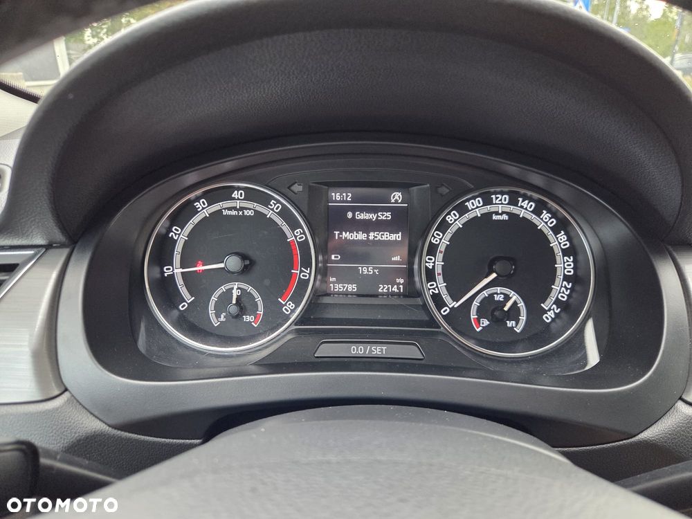 Skoda RAPID Spb 1.0 TSI Style - 12