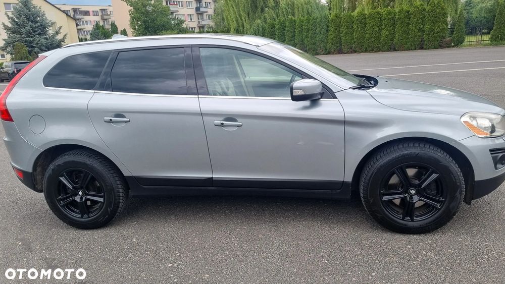 Volvo XC 60 2.4D DRIVe Summum - 3