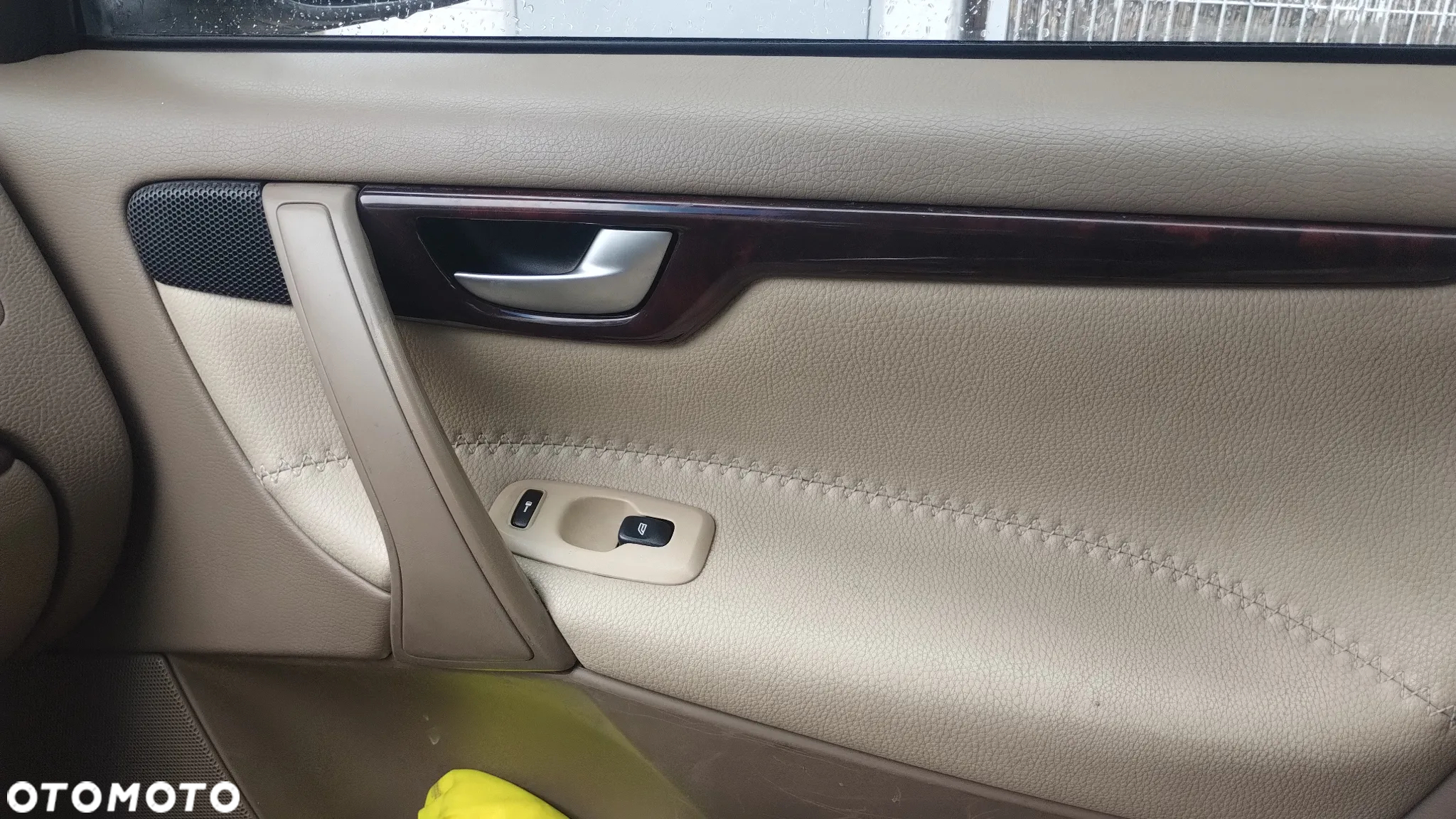 Volvo XC 70 - 15