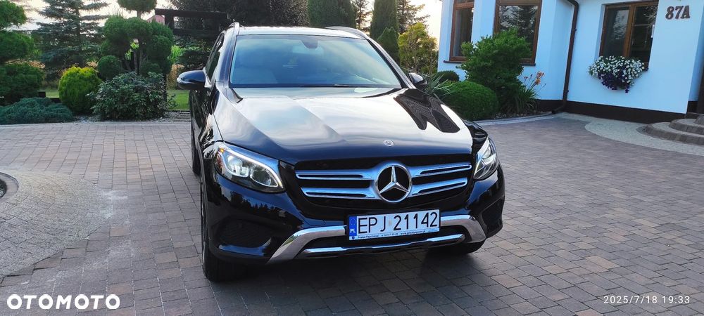 Mercedes-Benz GLC 300 4Matic 9G-TRONIC - 1