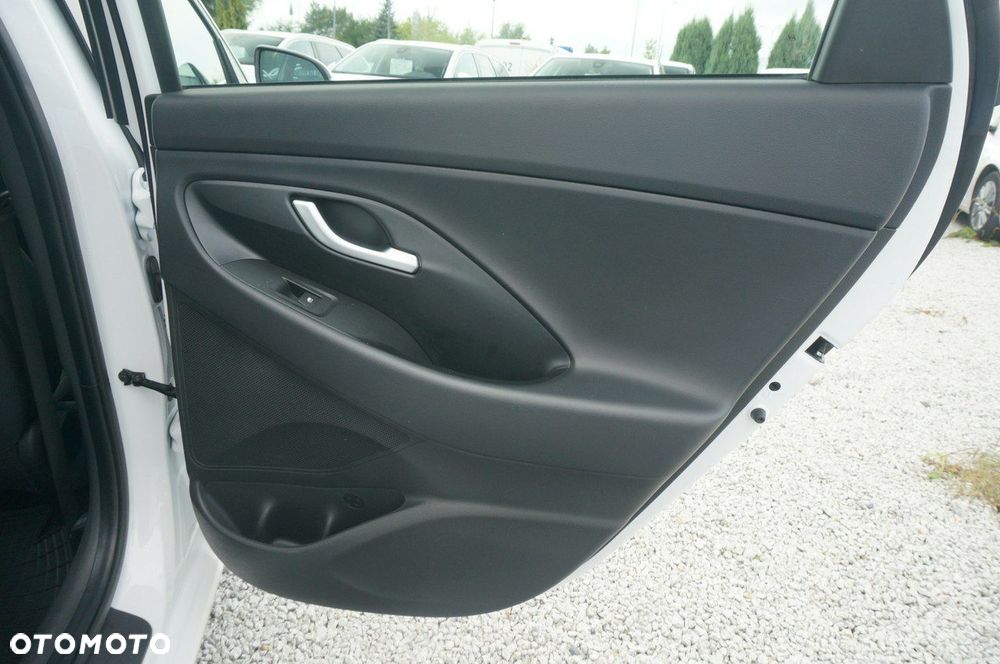 Hyundai i30 - 30