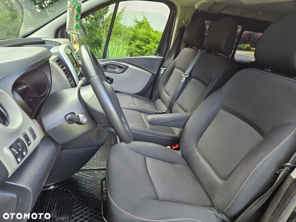Renault Trafic - 29