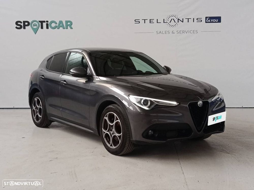 Alfa Romeo Stelvio 2.2 D Sprint AT8 - 3