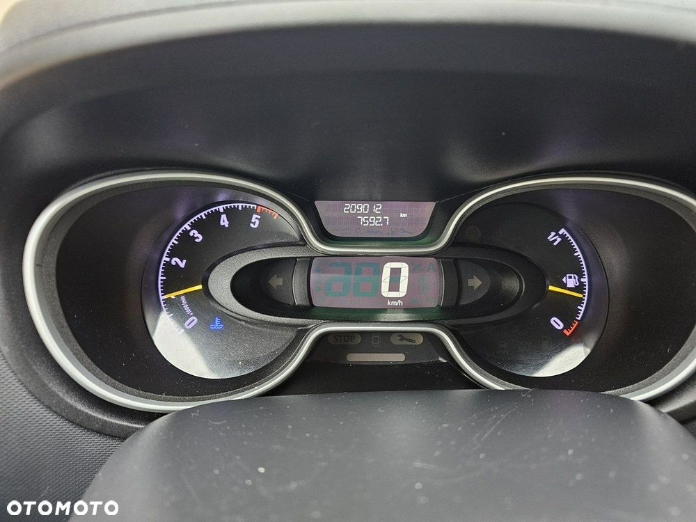 Opel Vivaro - 12