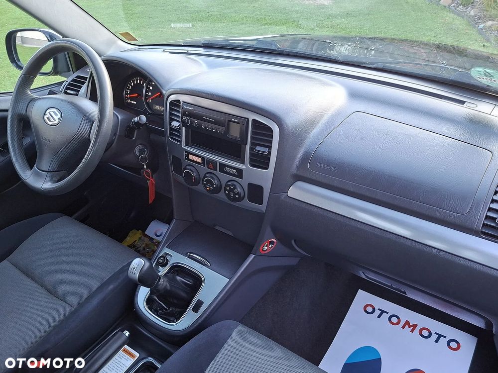 Suzuki Grand Vitara - 17