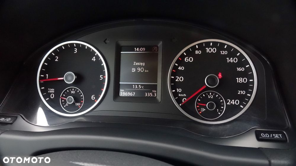 Volkswagen Tiguan - 37