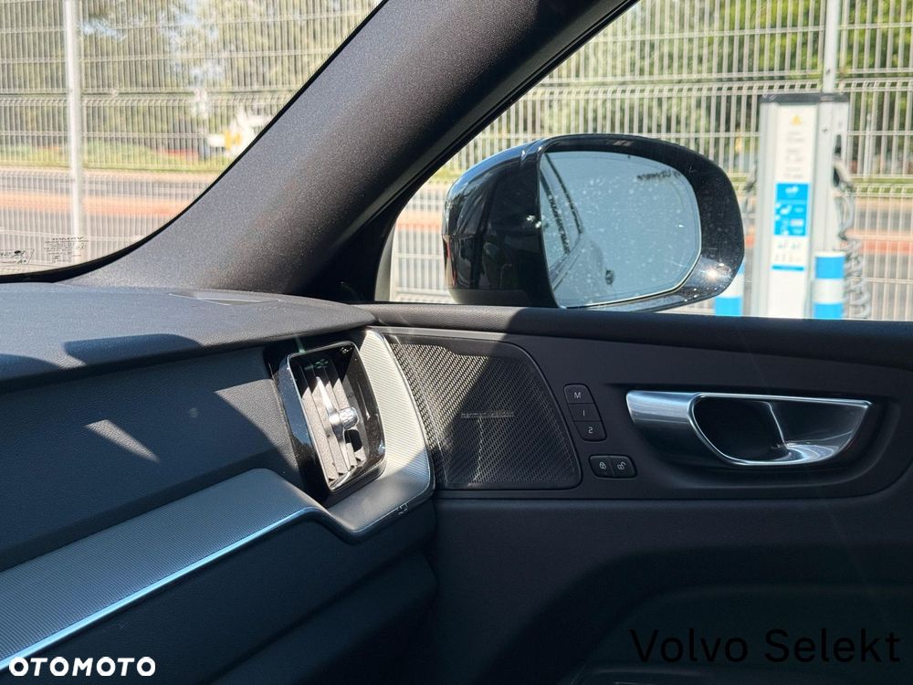 Volvo XC 60 - 31