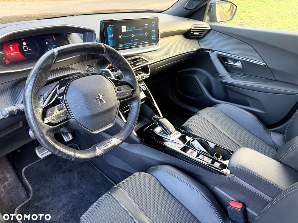 Peugeot 2008 1.2 PureTech GT S&S EAT8 - 8