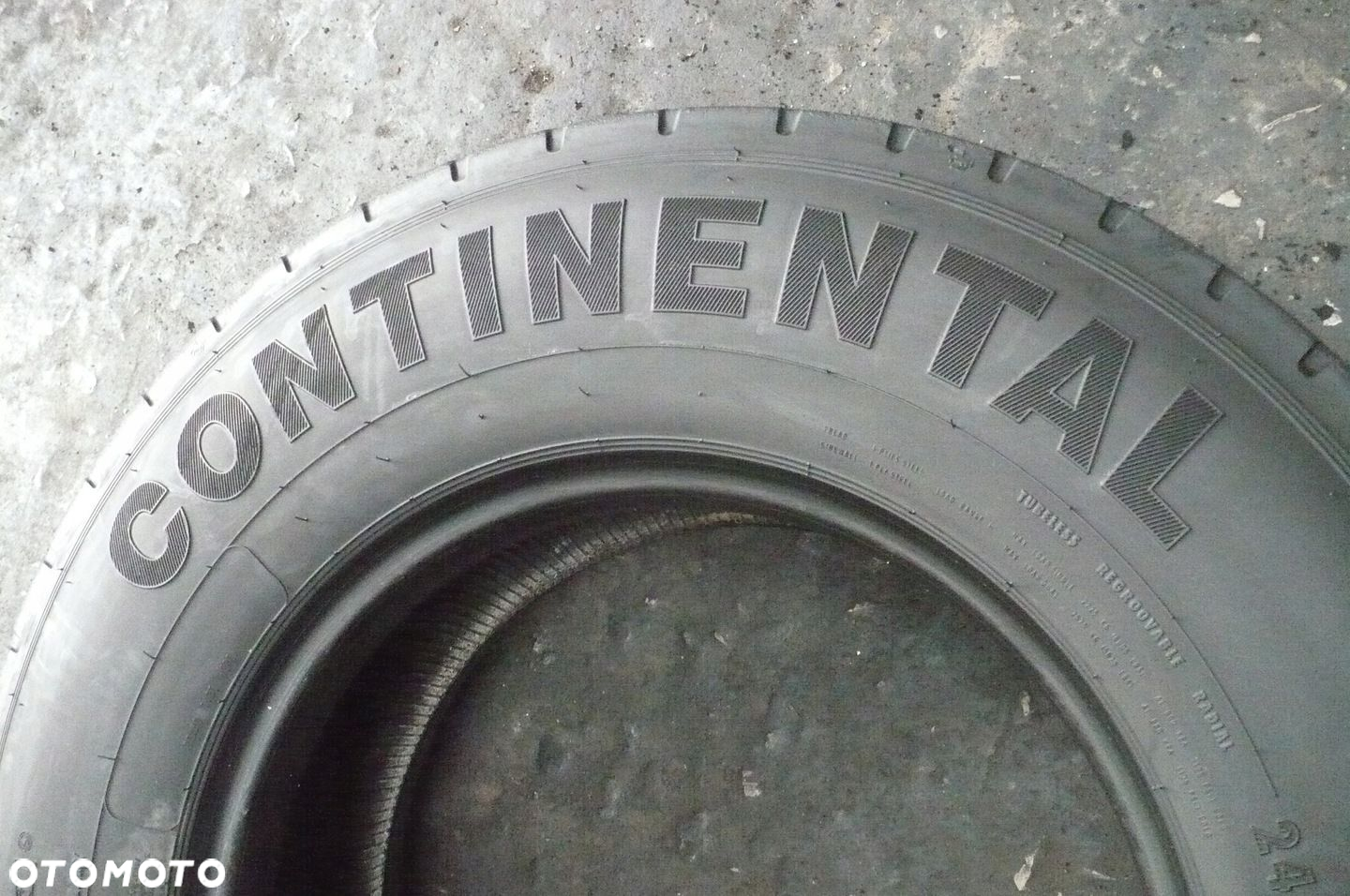 2x CONTINENTAL HTR 245/70R17,5 10mm 2018 - 3