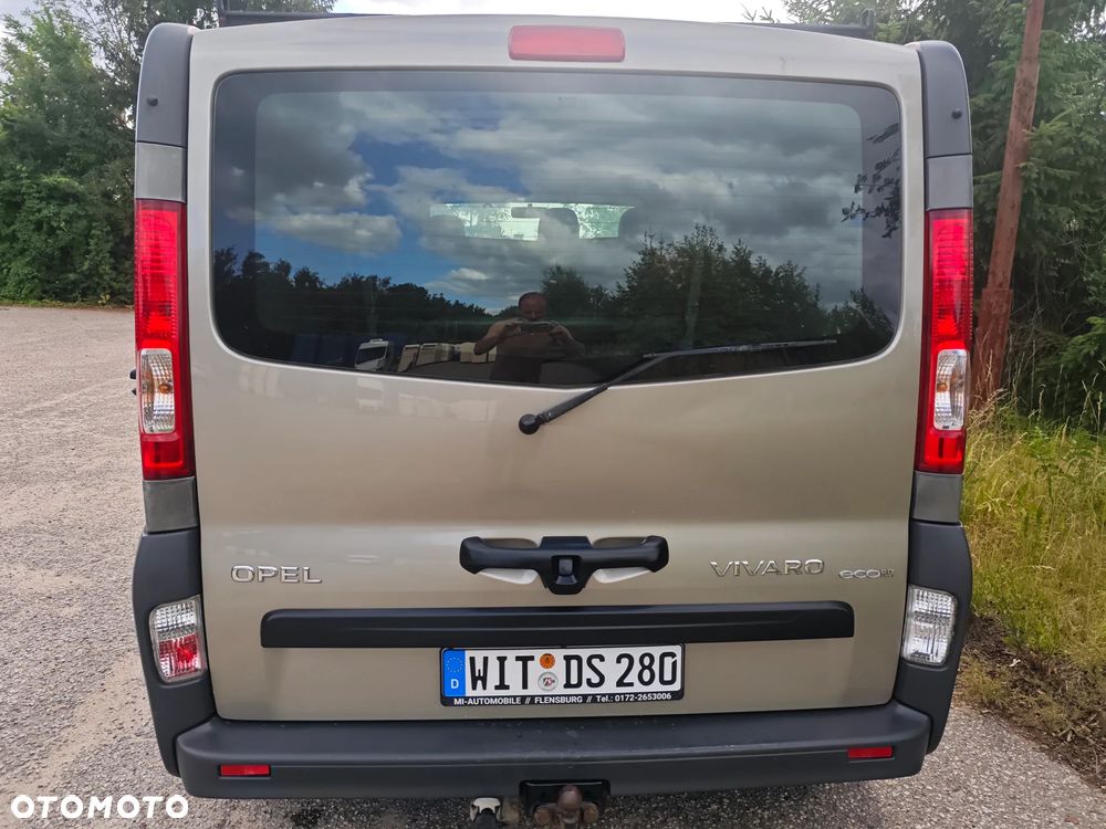 Opel Vivaro - 12