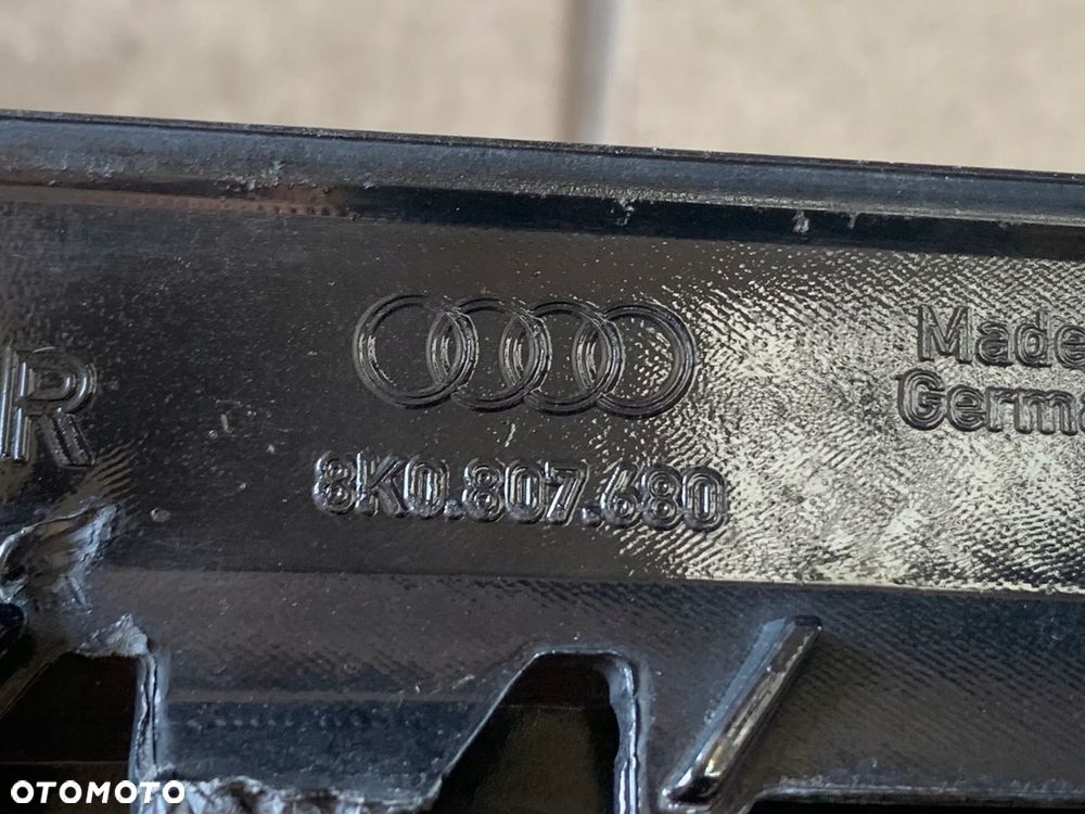 KRATKA ZDERZAKA PRAWA 8K0807680 AUDI RS4 LIFT - 3