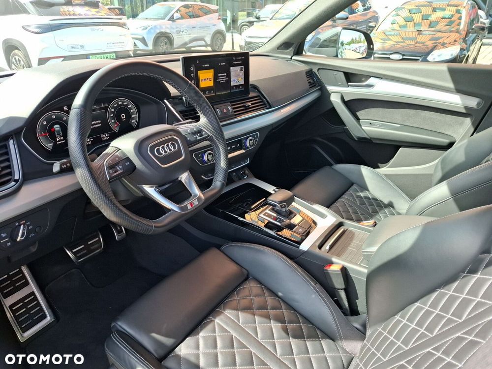 Audi Q5 Sportback - 16