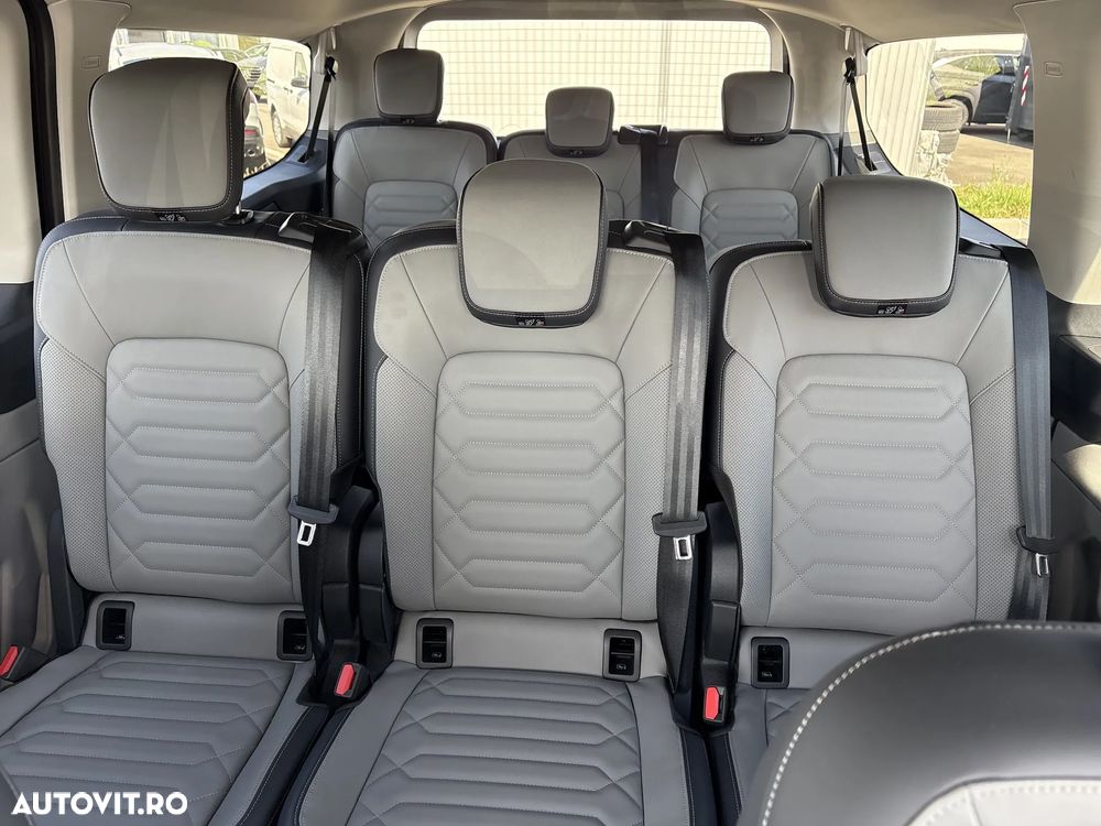Ford Tourneo Custom Bus 320L 2.0 EcoBlue 136 CP 8AT L2H1 FWD Titanium - 14