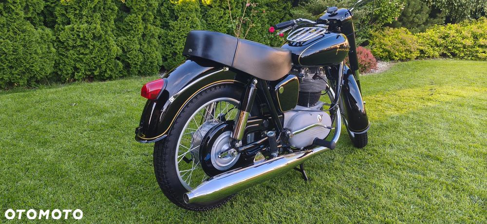 Junak M - 9