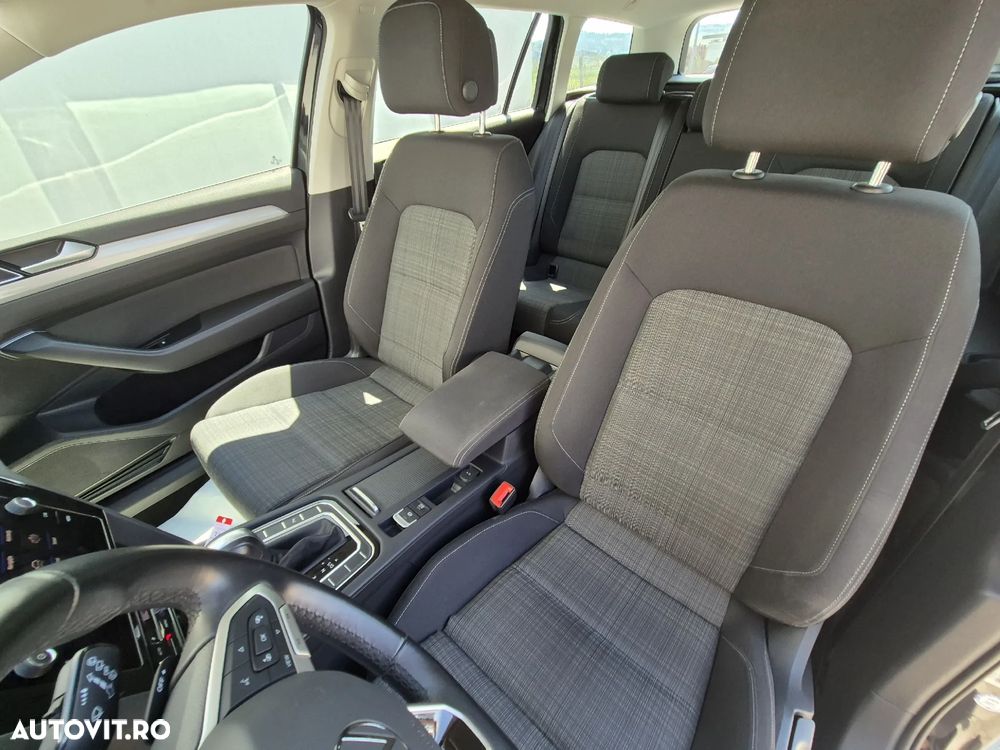 Volkswagen Passat Variant 2.0 TDI DSG Comfortline - 10