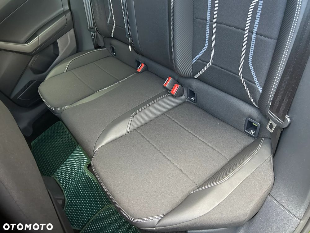 Volkswagen Taigo - 12