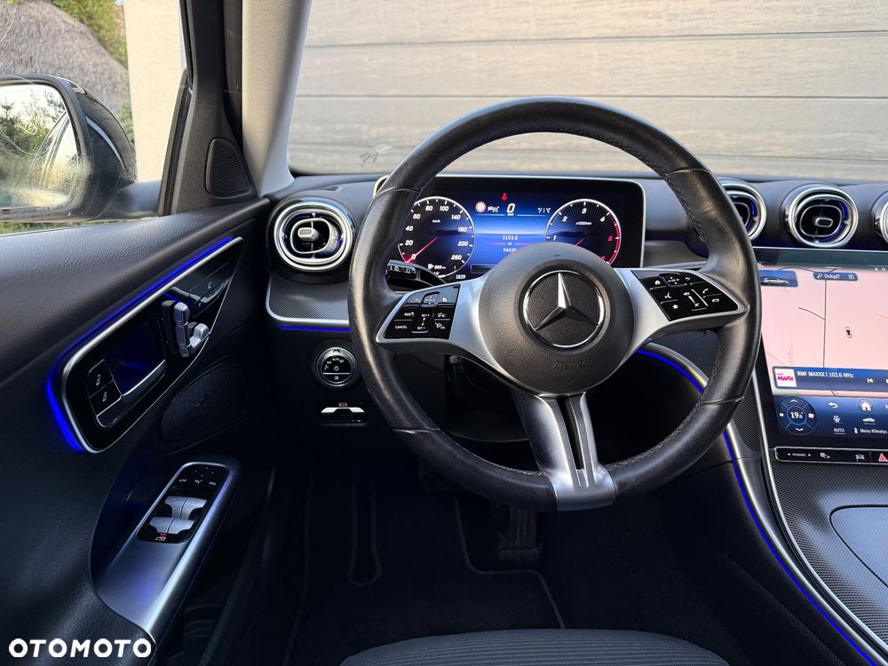 Mercedes-Benz Klasa C 220 d T 9G-TRONIC - 22