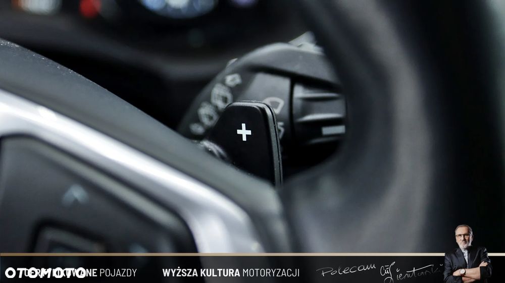 Ford S-Max 2.0 EcoBlue Titanium - 13