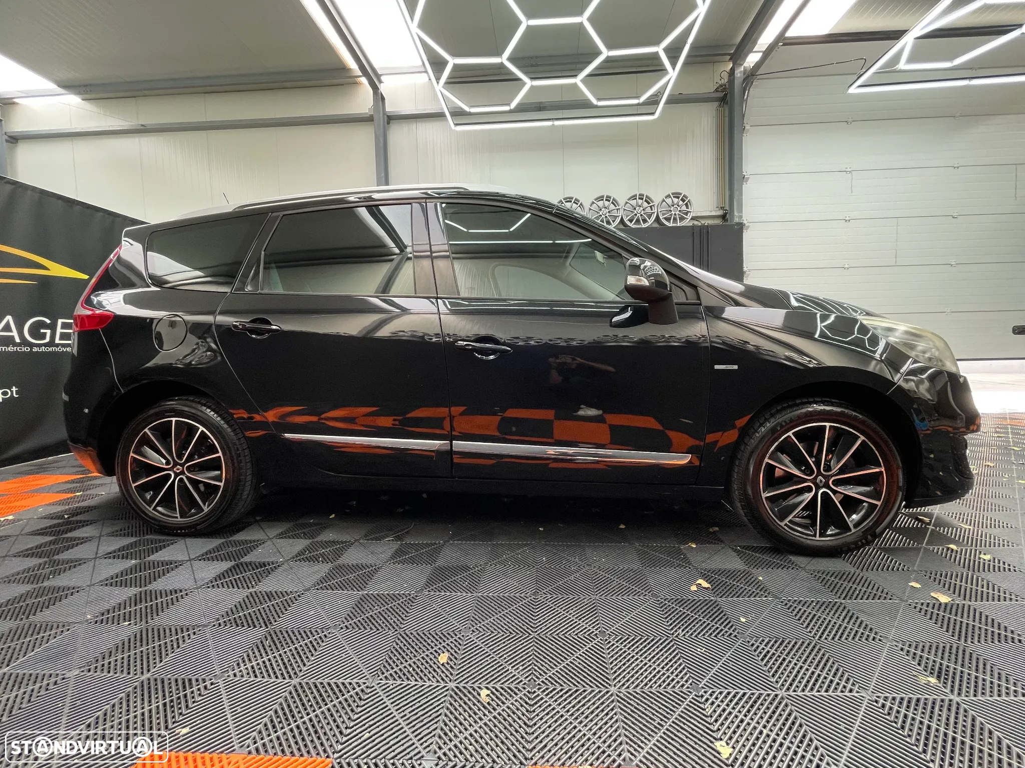 Renault Grand Scénic 1.5 dCi Bose Edition SS - 12