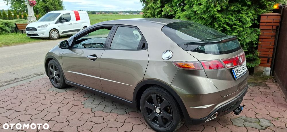 Honda Civic 1.8i-VTEC Sport - 19