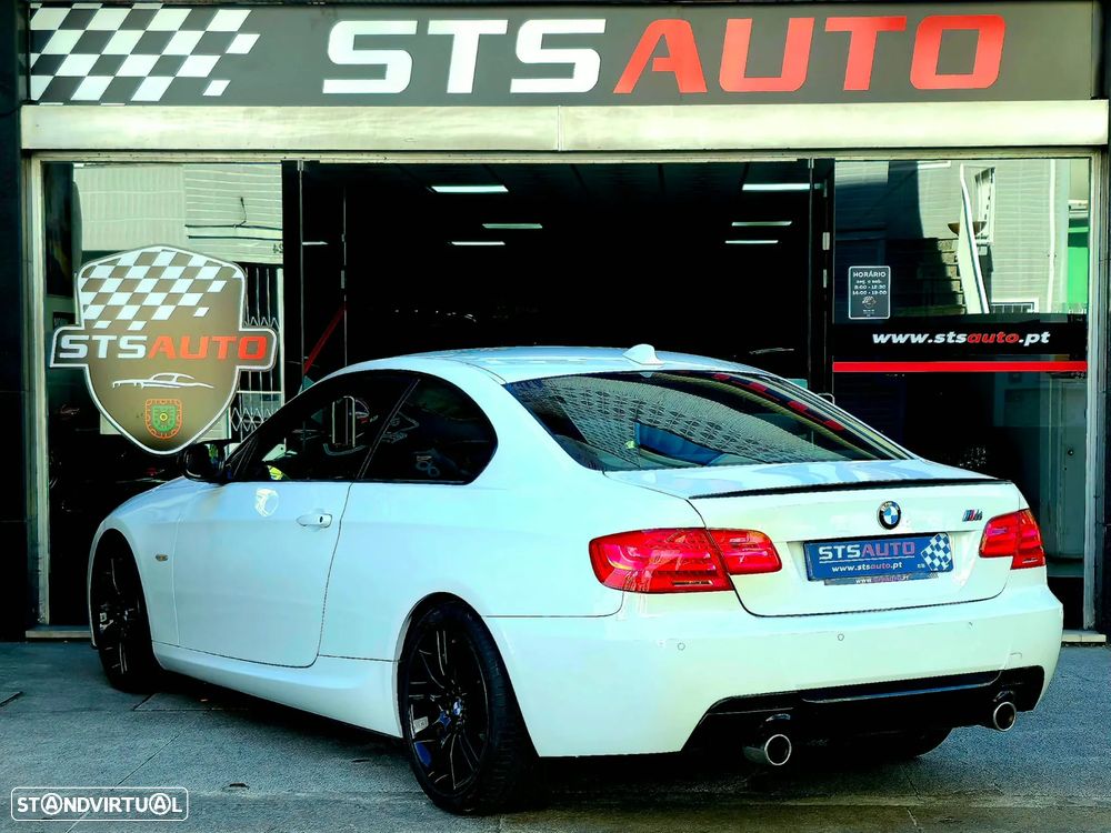 BMW 320 d M Sport Edition - 15