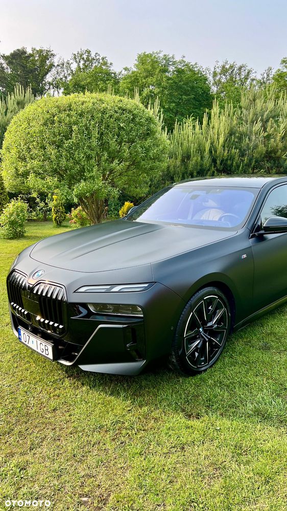 BMW Seria 7 - 2