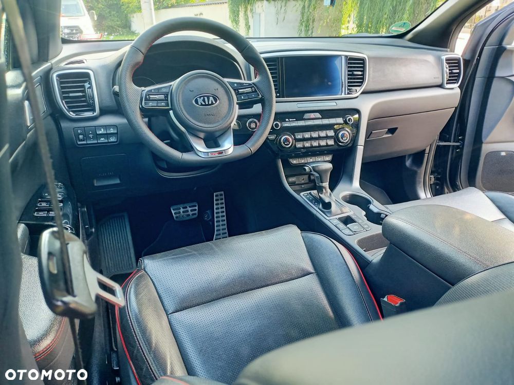 Kia Sportage 2,0 CRDI AWD GT Line - 14